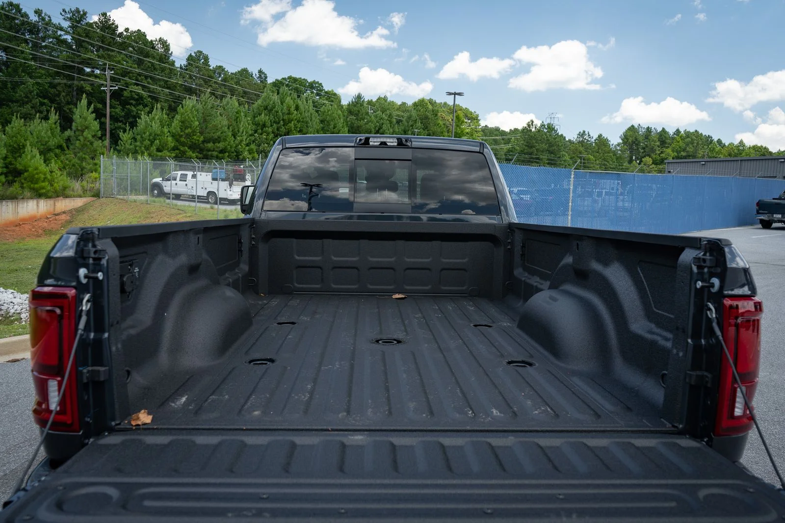 New 2026 Blue Ram Laramie image 17