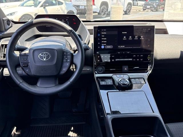 Certified Used 2023 BLACK Toyota  image 31