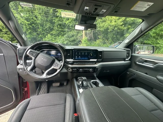 Used 2023 Red Chevrolet RST image 23