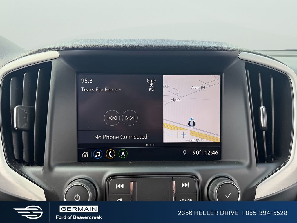 Used 2020 Steel Metallic GMC SLT image 19