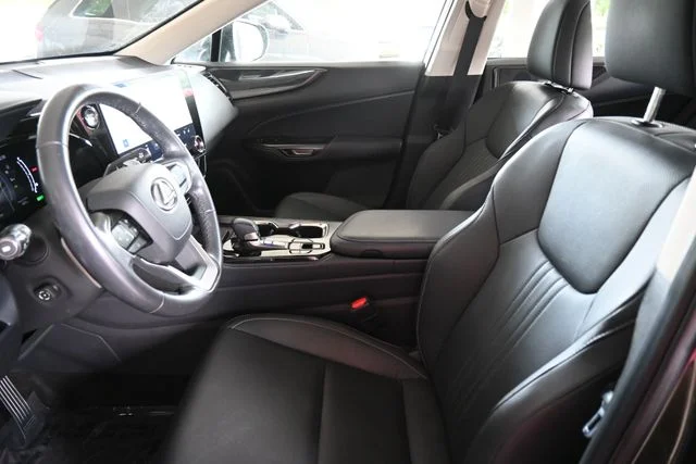 Certified Used 2024 NORI GREEN PEARL Lexus 350h Premium image 17