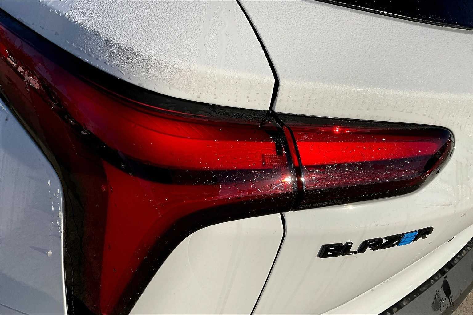 2025 Chevrolet Blazer EV LT - Photo 14