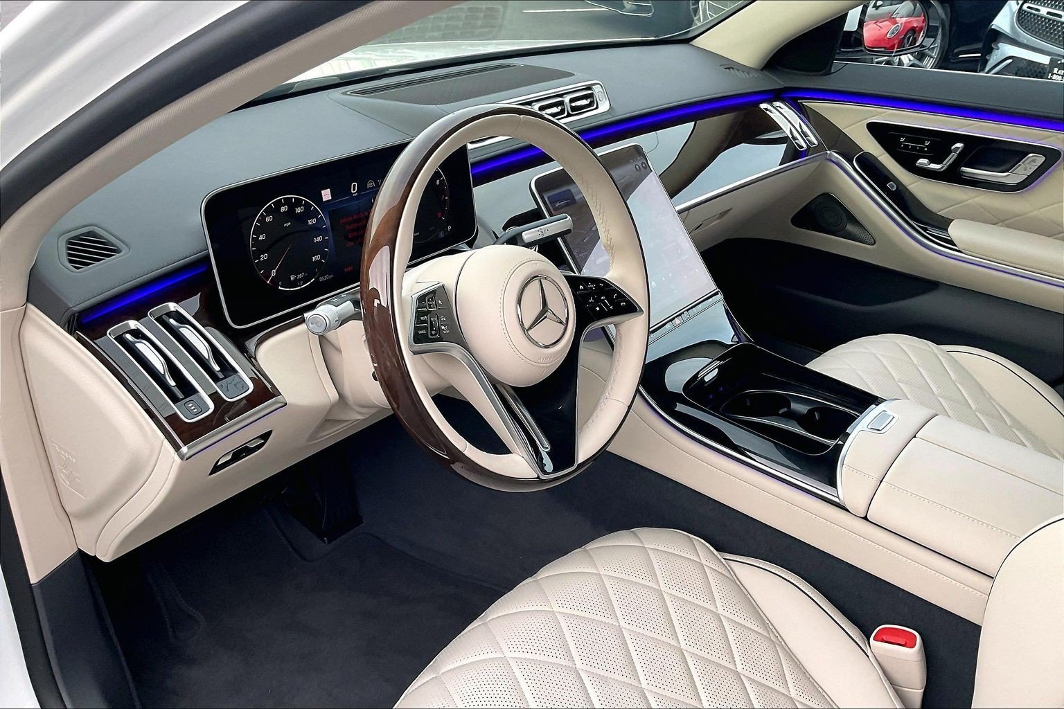 New 2026 MANUFAKTUR Moonlight White Metallic Mercedes-Benz S 580 image 19