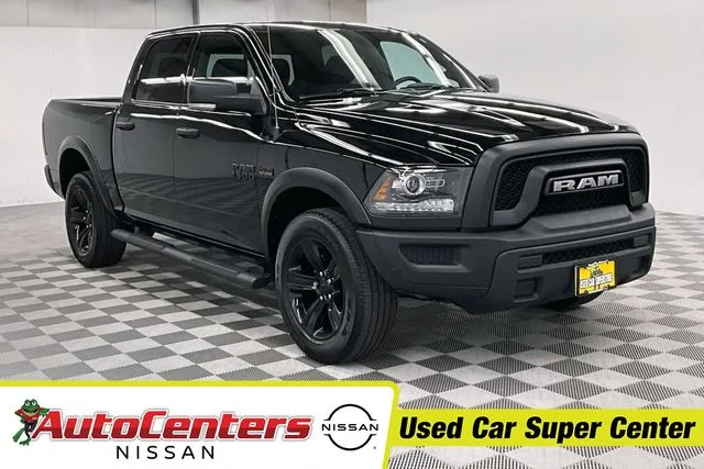 2024 RAM 1500 Classic Warlock 4x4 Crew Cab 5'7's photo