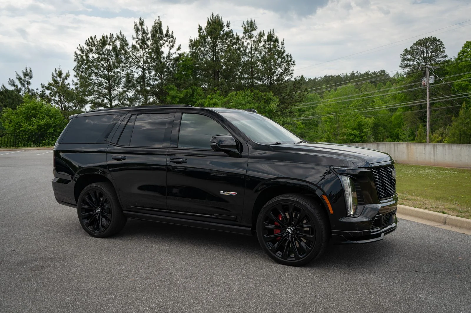 Used 2025 Black Raven Cadillac V-Series image 21