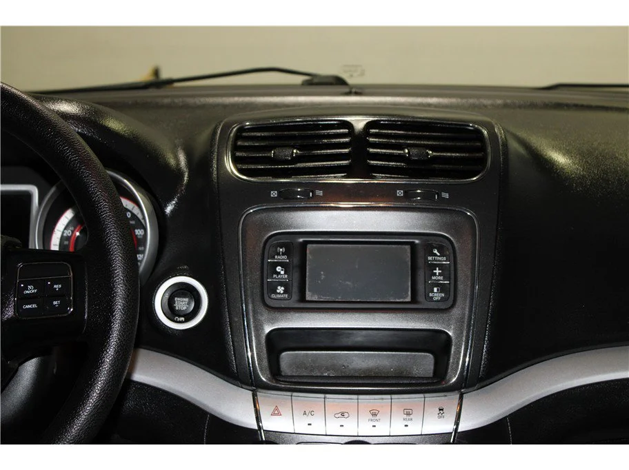 Used 2019 Pitch Black Clearcoat Dodge SE Value Pkg image 16