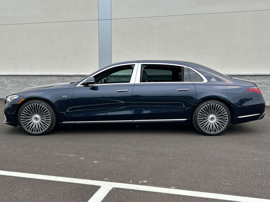Certified Used 2024  Mercedes-Benz Maybach S 680 image 5