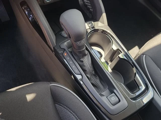 New 2026 Summit White Chevrolet LT image 32