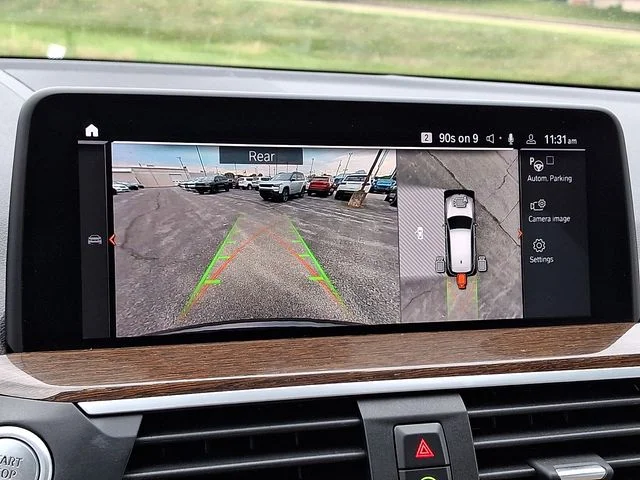 Used 2021 Gray BMW xDrive30i image 24
