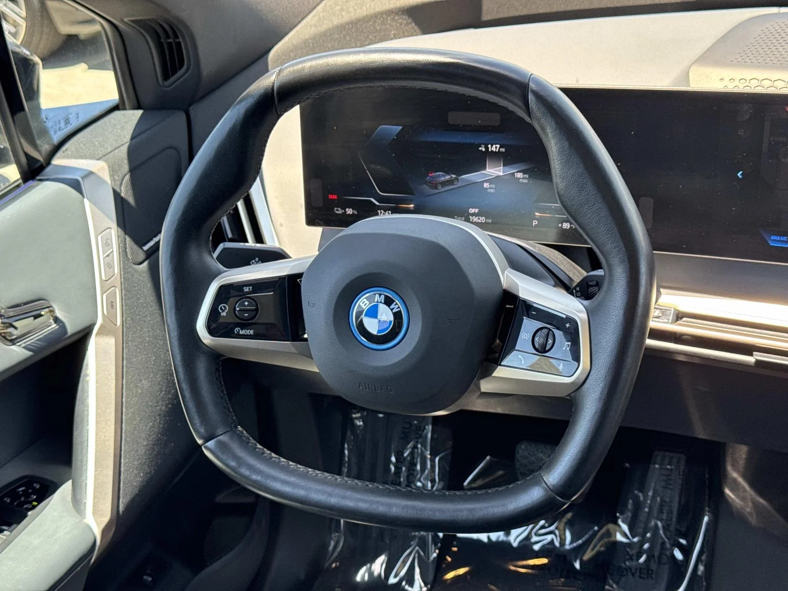 Used 2023 Black Sapphire Metallic BMW xDrive50 Sports Activity Vehicle image 10