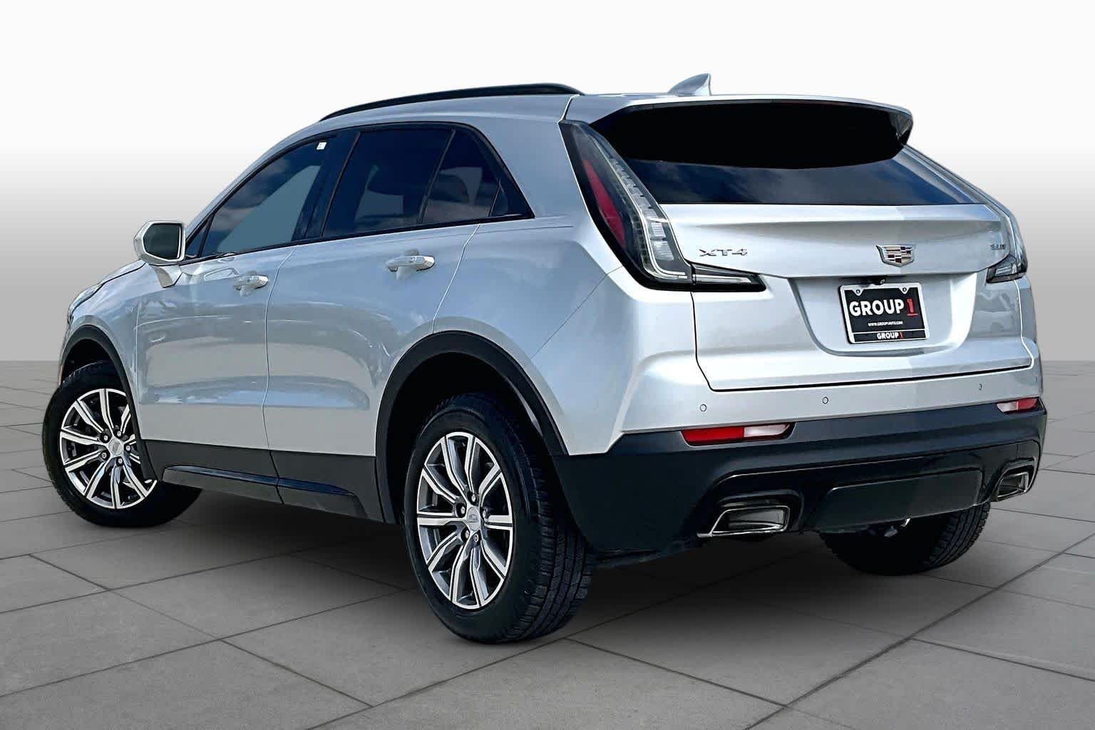 Used 2020 Radiant Silver Metallic Cadillac FWD Sport image 23