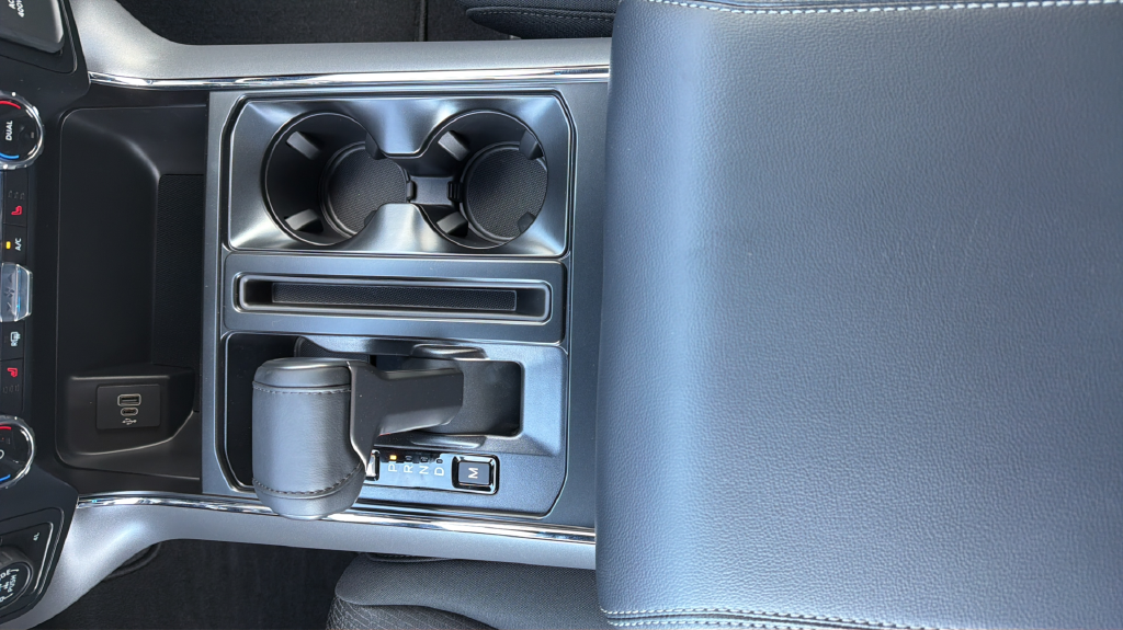 New 2026 Avalanche Ford XLT image 20