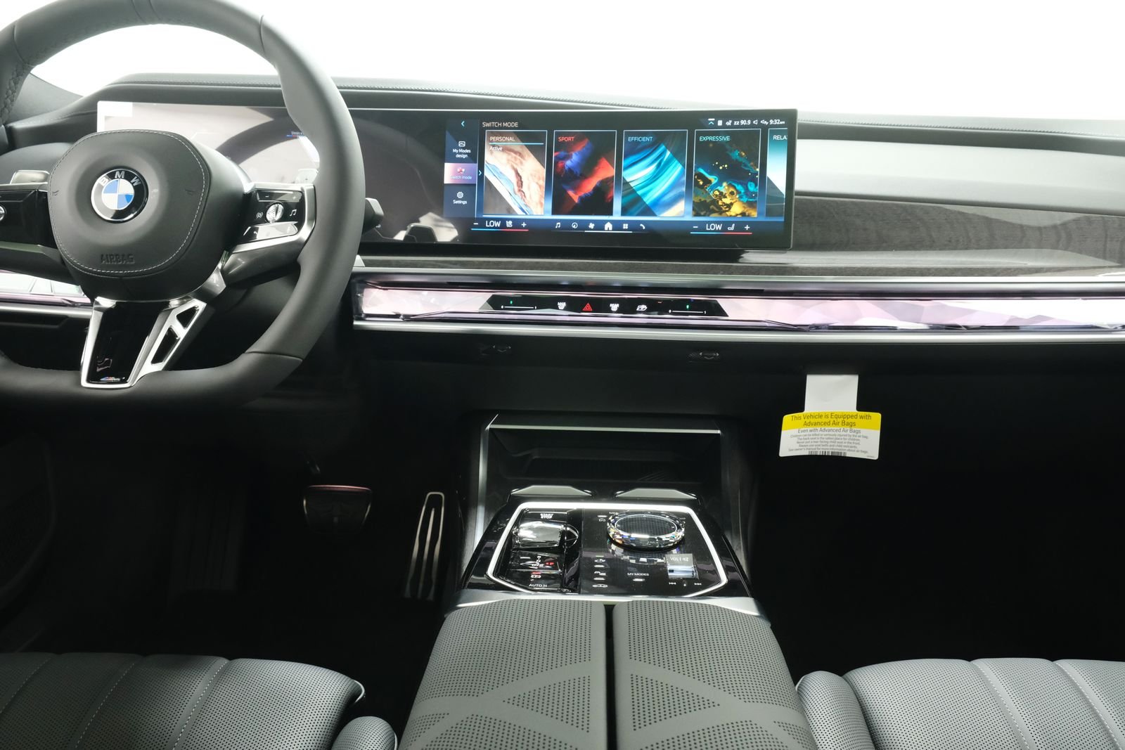 New 2026 Dravit Grey Metallic BMW 760i xDrive image 9