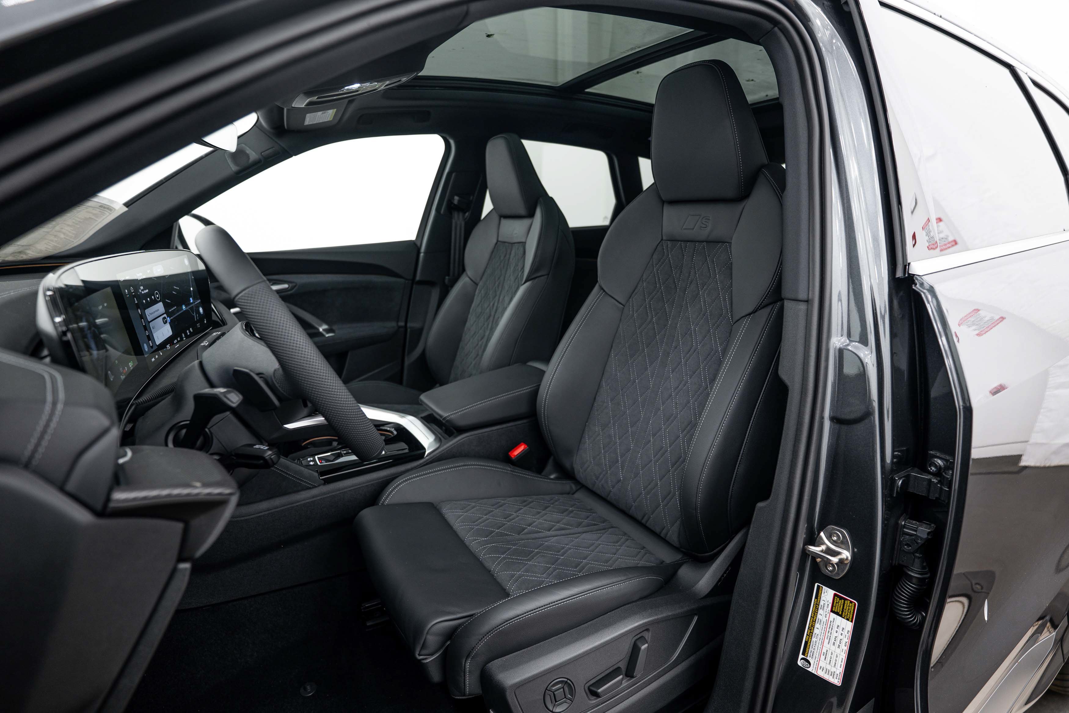 New 2026 Daytona Gray Audi Premium Plus image 15
