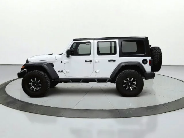Used 2023 White Jeep Sport S image 5