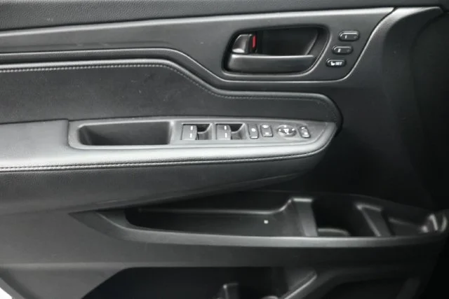 2025 Honda Odyssey EX-L - Photo 83