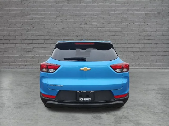 Used 2026 Marina Blue Metallic Chevrolet LS image 4