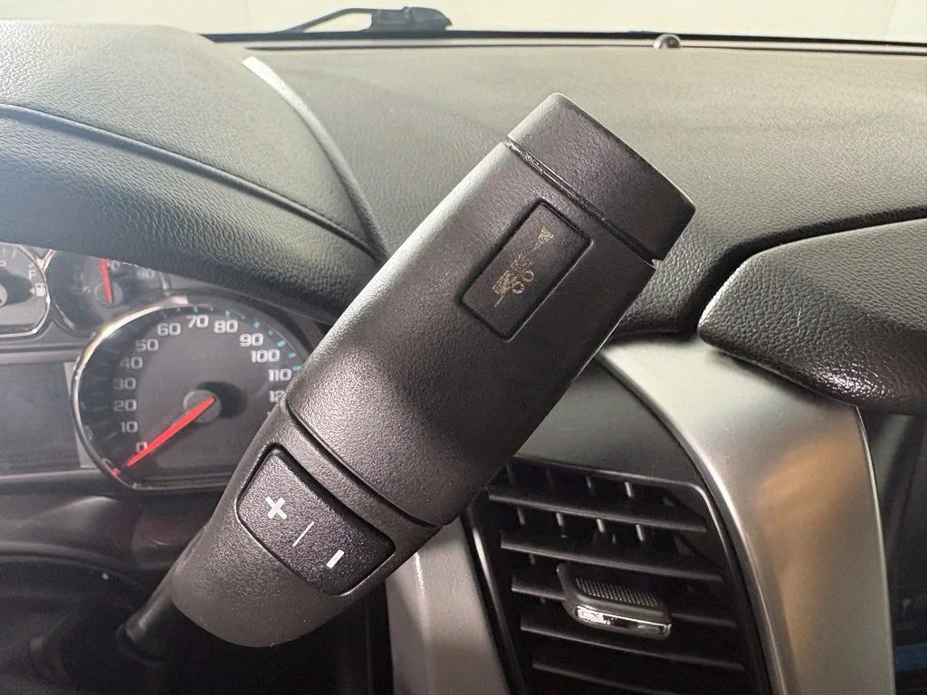Used 2016 TUNGSTEN METALLIC Chevrolet LT image 35