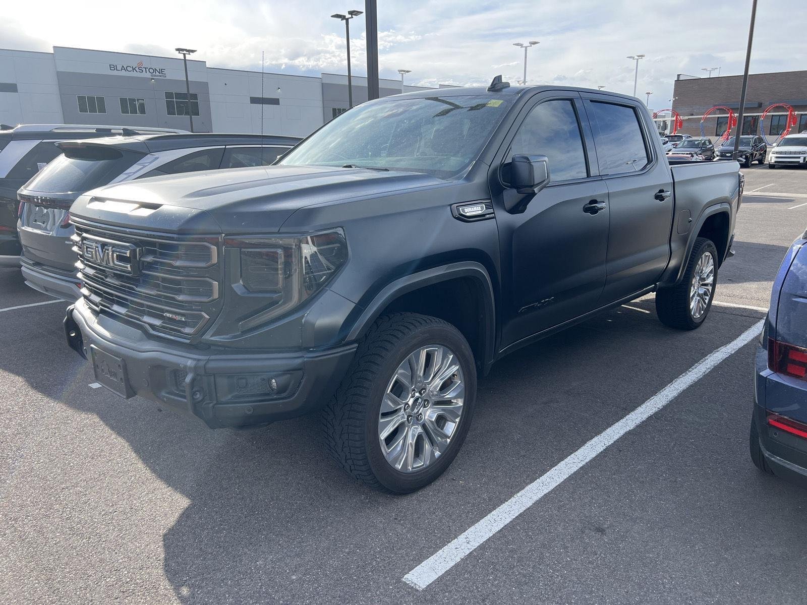 2025 GMC Sierra 4WD Crew Cab Short Box AT4X's photo