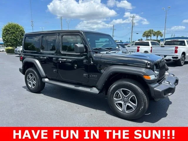 2022 Jeep Wrangler Sport S's photo