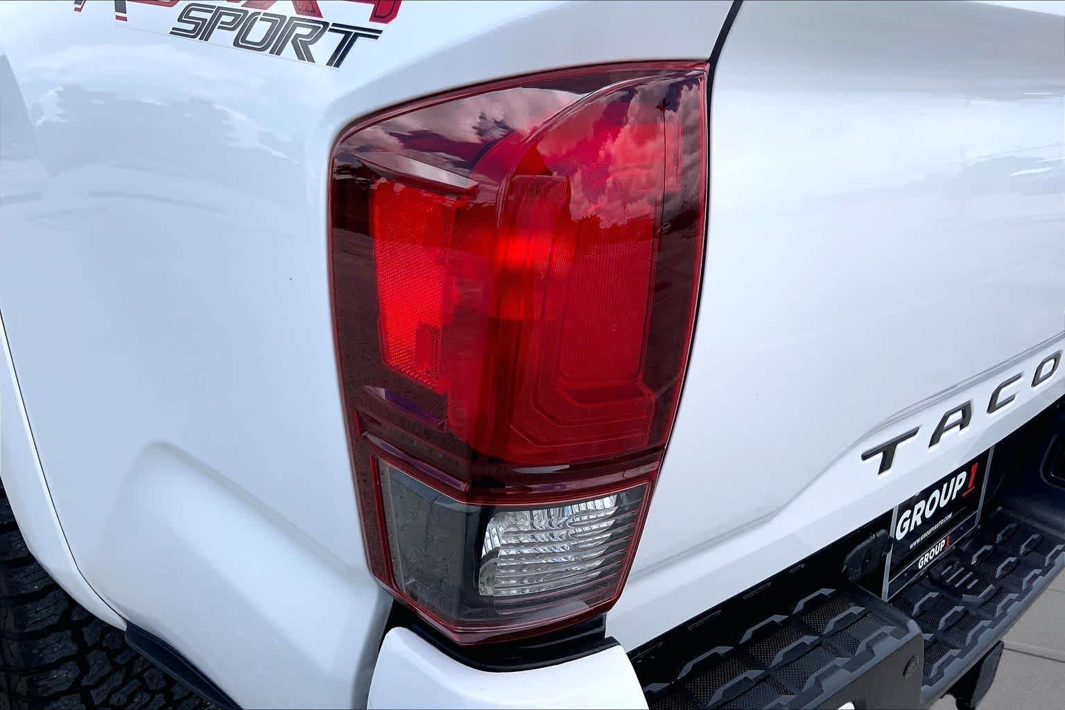 Used 2019 Super White Toyota TRD Sport image 28