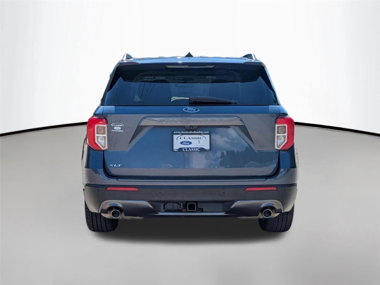 Used 2021 Infinite Blue Metallic Tinted Clearcoat Ford XLT image 6