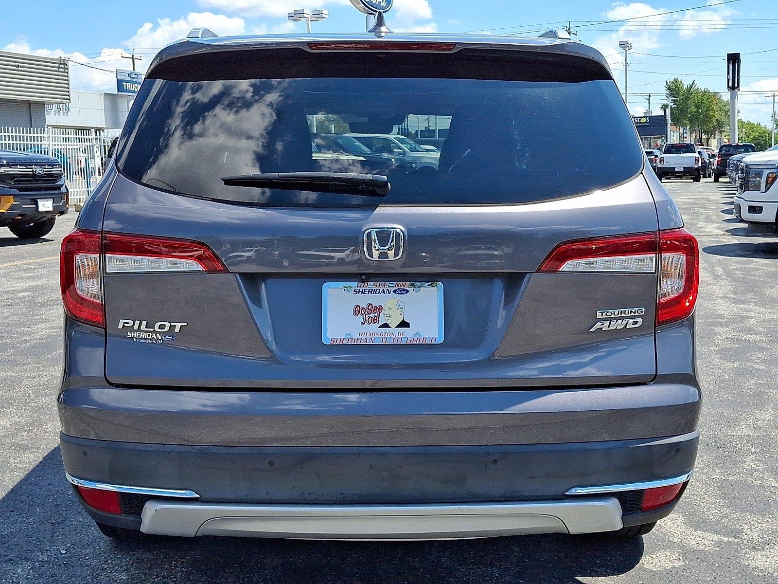 Used 2021 Modern Steel Metallic Honda Touring image 5