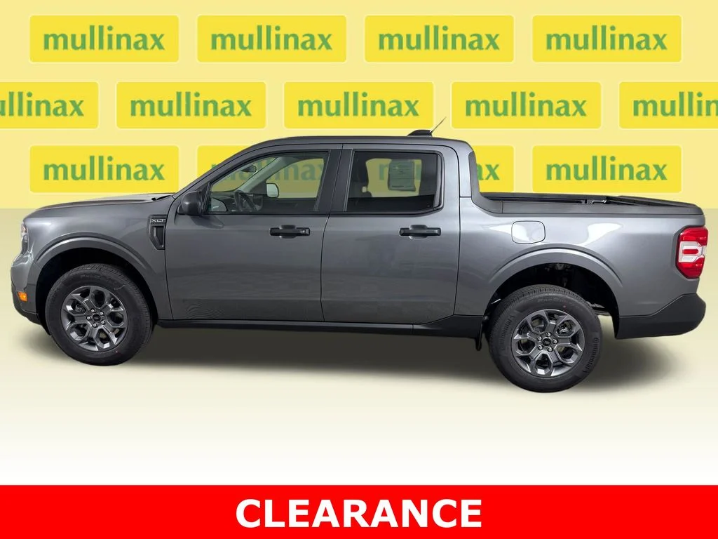 New 2026 Gray Ford XLT image 2