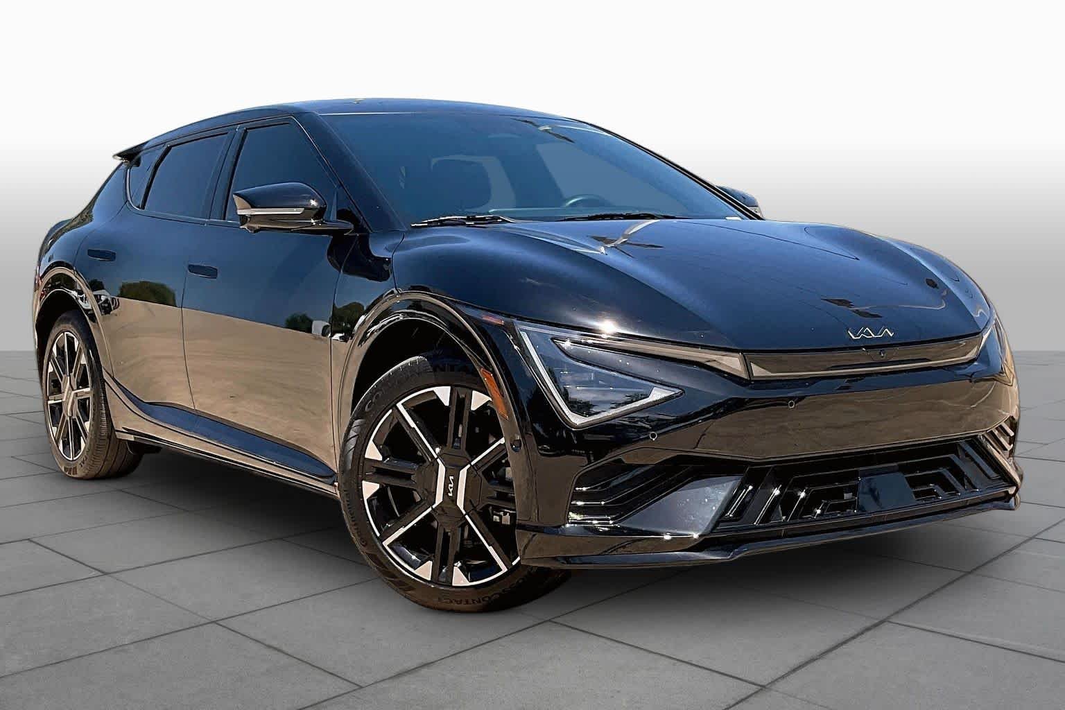 Used 2025 Ebony Black Kia GT-Line image 2