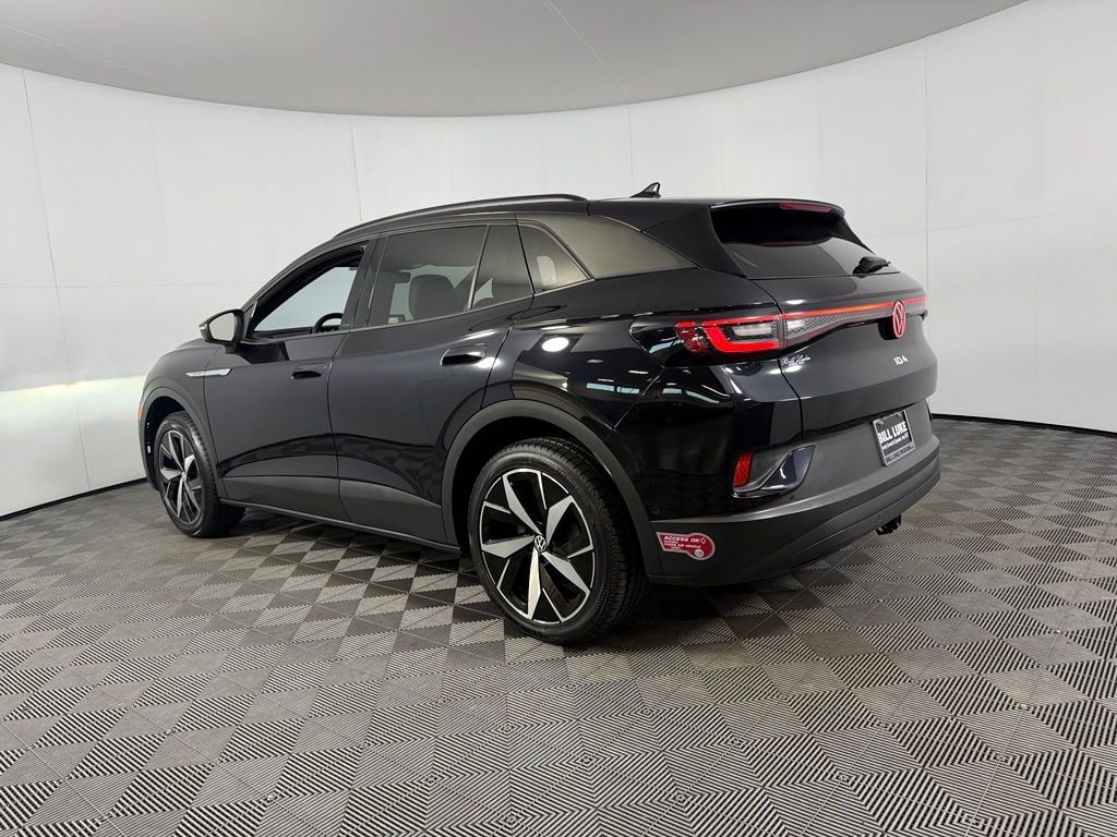 Used 2023 Black Volkswagen Pro S image 8