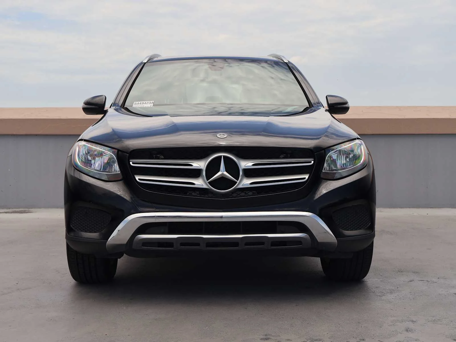 Used 2018 Black Mercedes-Benz GLC 300 image 2