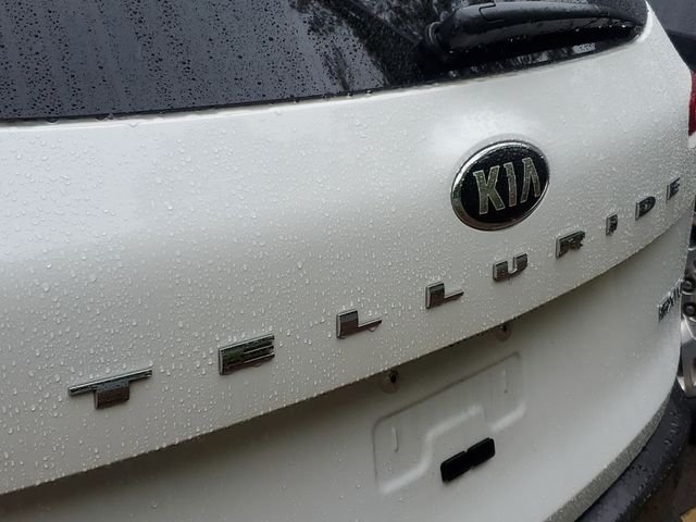 Certified Used 2020 Snow White Pearl Kia SX image 8