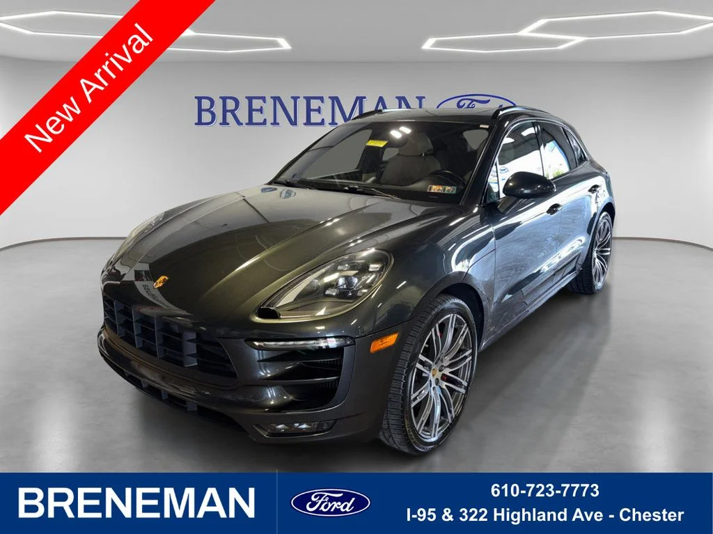 2017 Porsche Macan GTS's photo