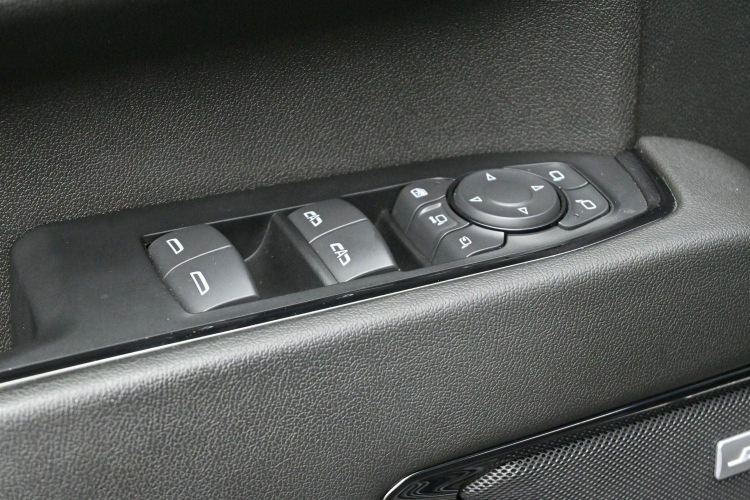 Used 2024 Onyx Black GMC AT4 image 12