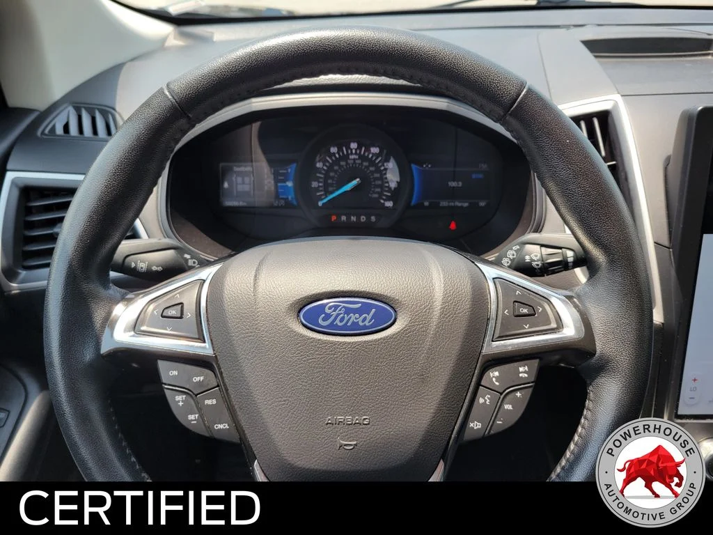 Used 2024 Blue Ford SEL image 31