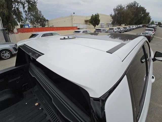 Used 2025 Summit White GMC Extended Range Denali image 20