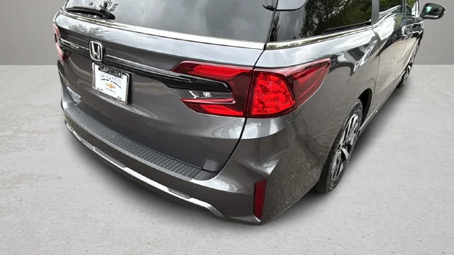 Used 2025  Honda EX-L image 39