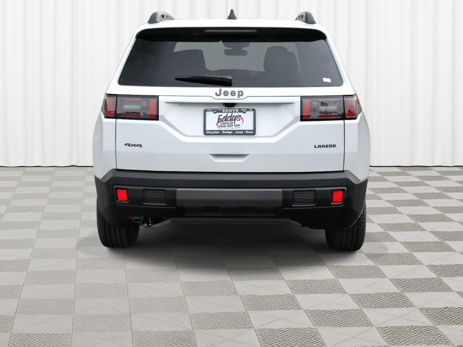 New 2026 Bright White Clearcoat Jeep Laredo image 33