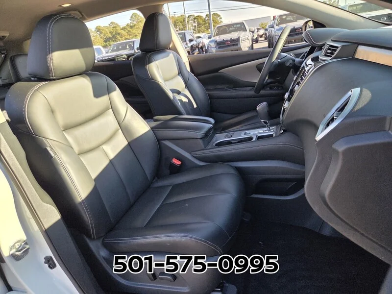 Used 2023 Pearl White NISSAN FWD SV image 18