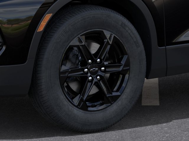 New 2026 Black Chevrolet 2LT image 9