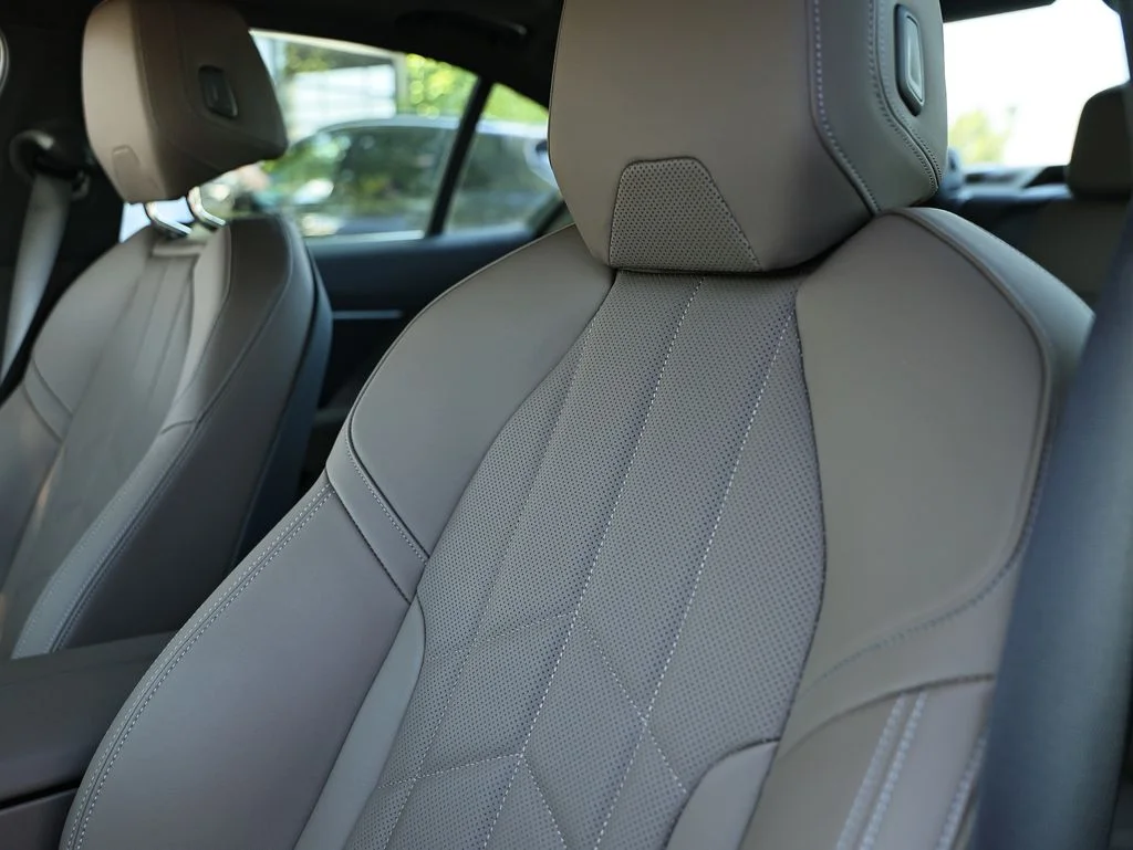 New 2027 Dark Graphite Metallic BMW 530i image 20