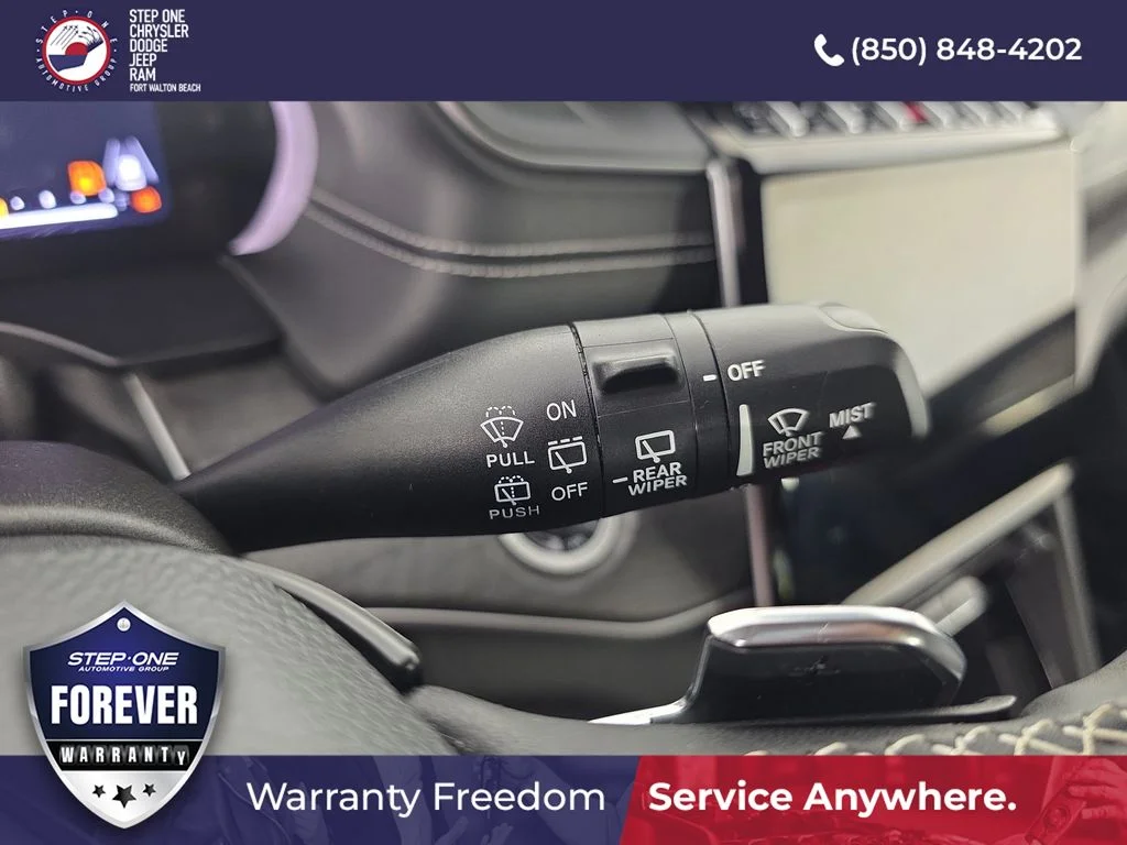 Used 2023 Gray Jeep Limited image 21