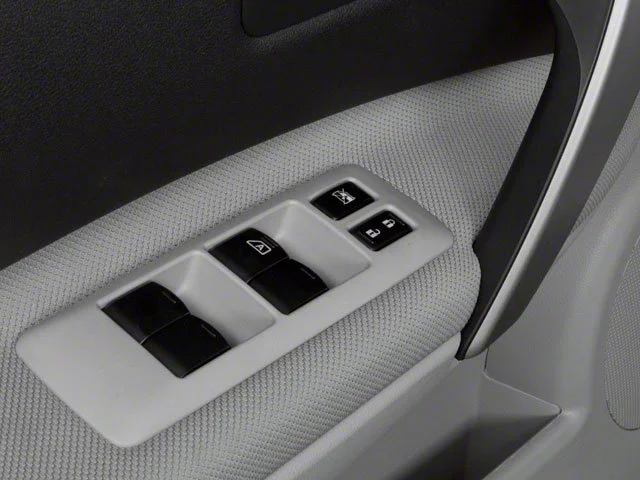 Used 2013 Pearl White Nissan S image 21