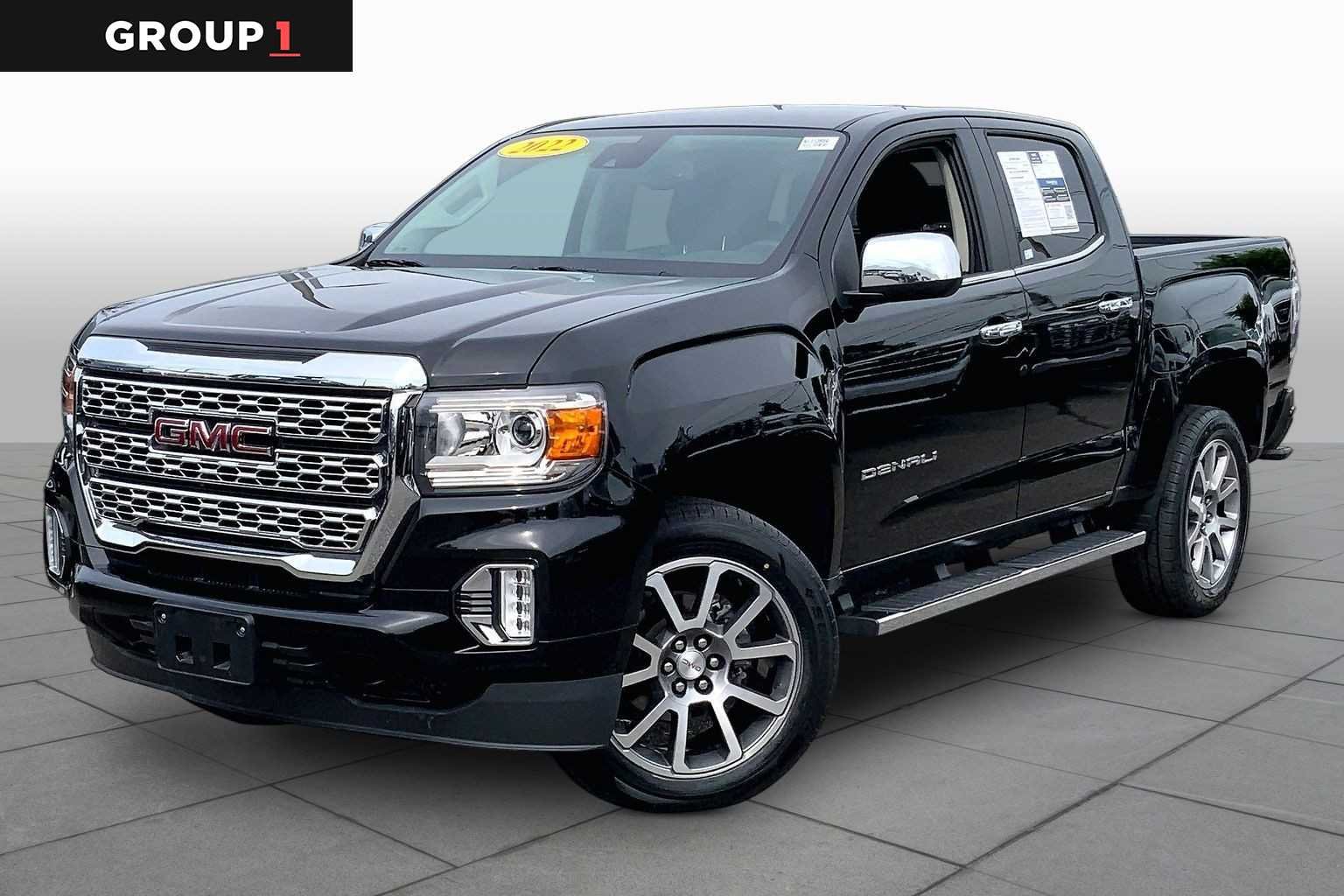 2022 GMC Canyon 4WD Denali Crew Cab Short Box's photo