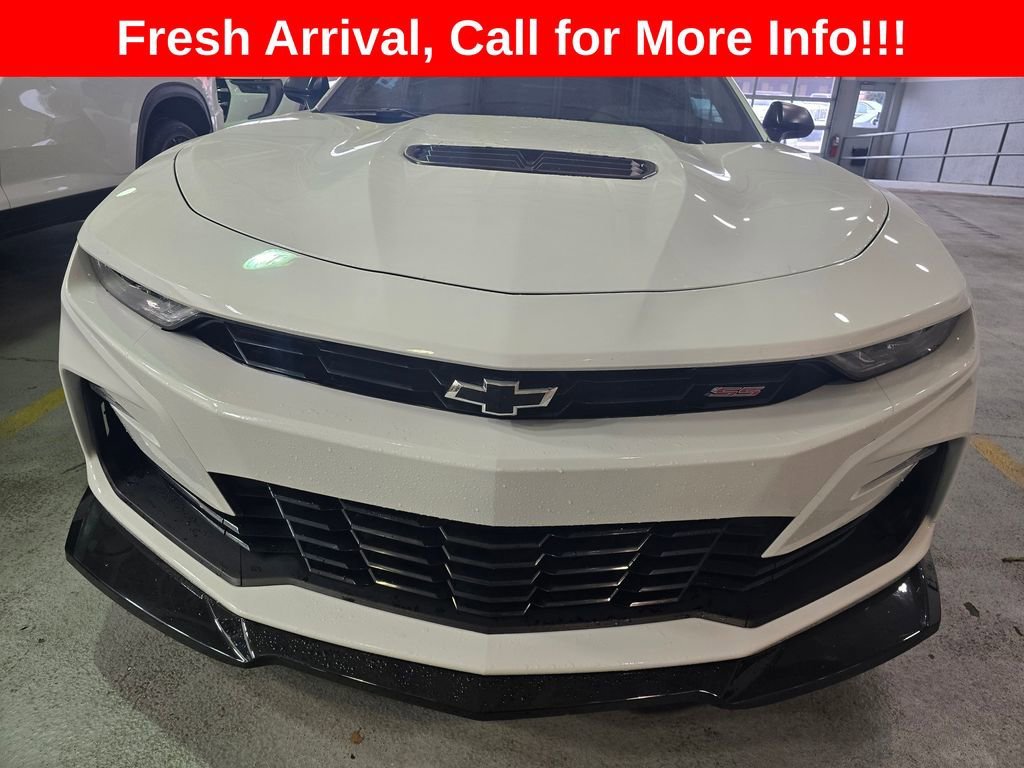 Used 2023 Chevrolet Camaro 2SS with VIN 1G1FH1R70P0148659 for sale in Kansas City
