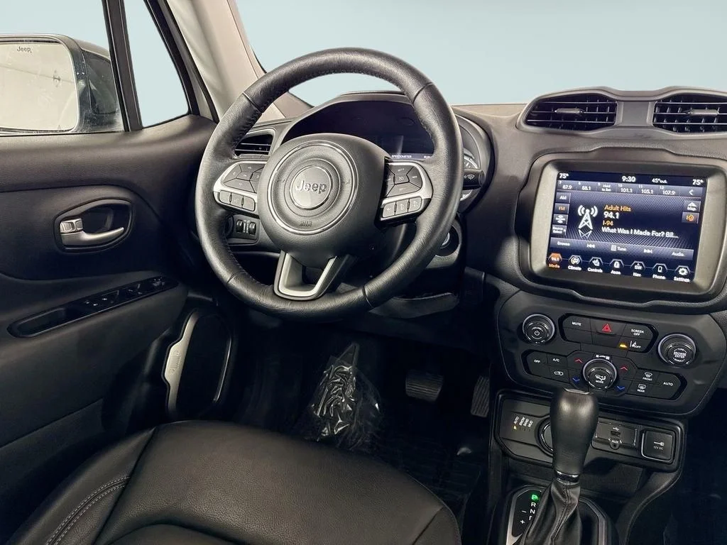 2023 Jeep Renegade Limited - Photo 8