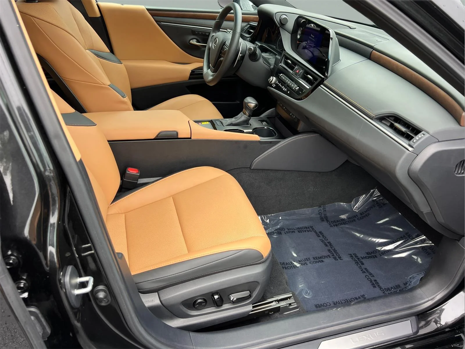 Certified Used 2025 Caviar Lexus 350 image 13