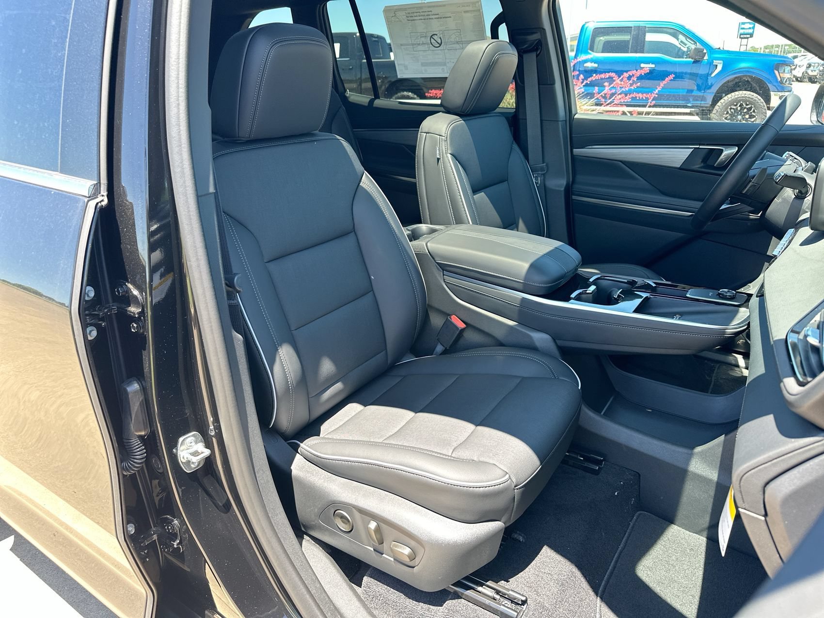 2026 Buick Enclave Preferred - Photo 27