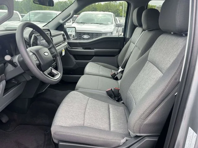 New 2026 Iconic Silver Metallic Ford XLT image 11