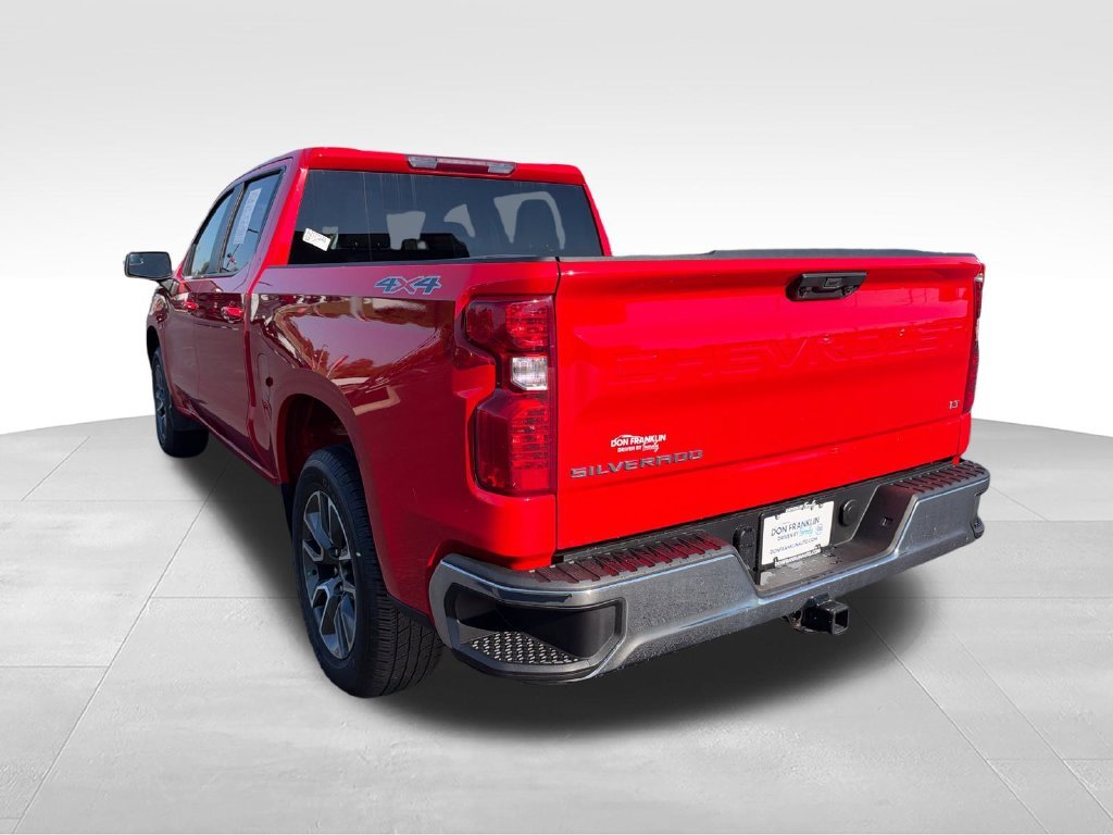 Used 2024 Red Chevrolet LT image 4